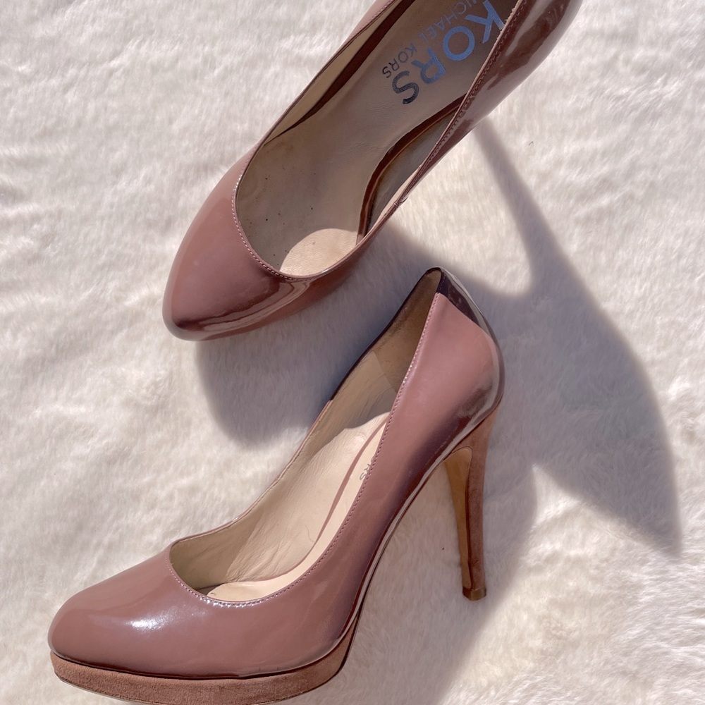 Michael Kors Purple/Mauve patent leather heels